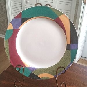 LIKE NEW! Studio Nova “Impulse”  Round Chop Platter